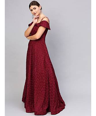 Maroon Floor length Maroon Cocktail Gown with off shoulder sleeves and dupatta 6