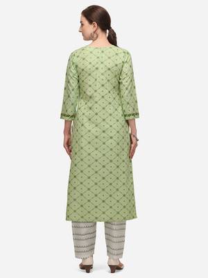 Green & White Color Block Printed Checked Kurta Set 2