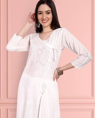 Hand Embroidered White Cotton Lucknow Chikankari Indian Women Angarkha Kurta 3