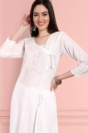 Hand Embroidered White Cotton Lucknow Chikankari Indian Women Angarkha Kurta