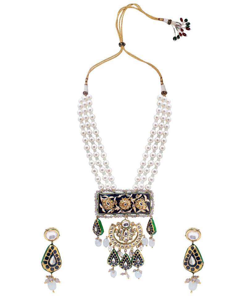 Chic Green Red And Gold Necklace Set