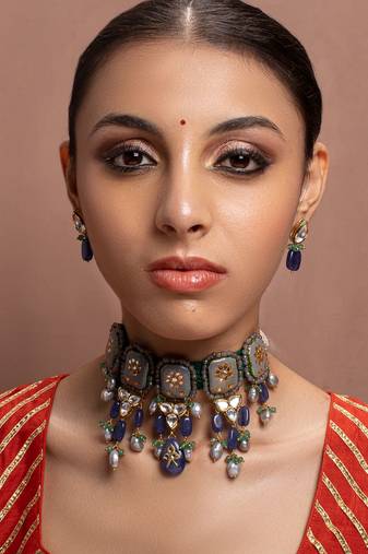 Grey kundan Yellow Gold Brass   Necklace &  Pair of Earring