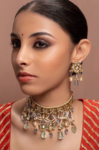 White kundan Yellow Gold Brass   Necklace &  Pair of Earring