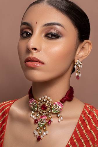 Red kundan Yellow Gold Brass   Necklace &  Pair of Earring