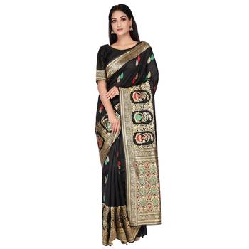 Black woven silk saree with blouse 3