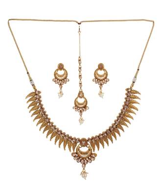 Gold plated Brass Alloy Necklace with Pair Earrings with Maang Tika 1