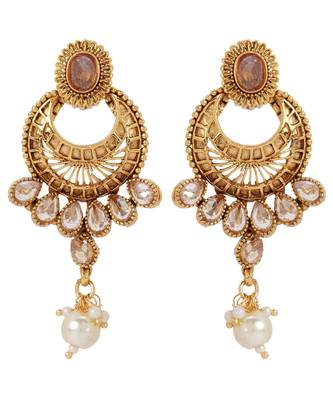 Gold plated Brass Alloy Necklace with Pair Earrings with Maang Tika 4