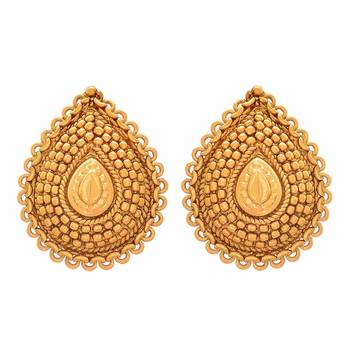 Gold earrings 1