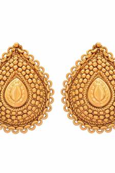 Gold earrings