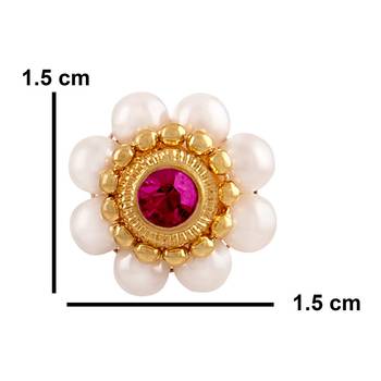 Gold pearl earrings 3