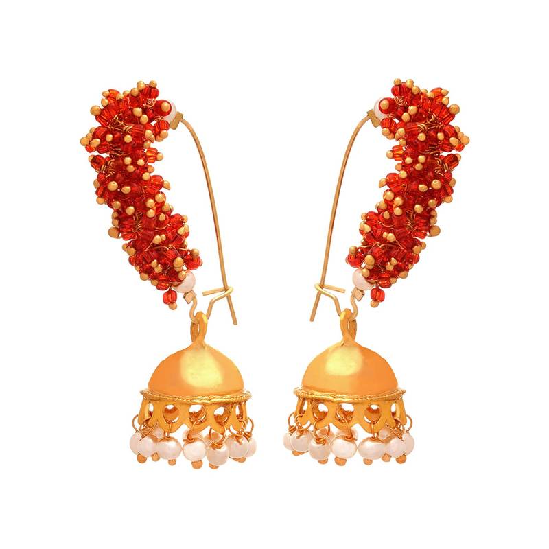 Gold pearl earrings
