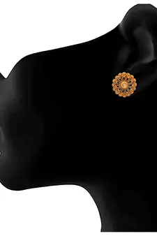 Gold earrings