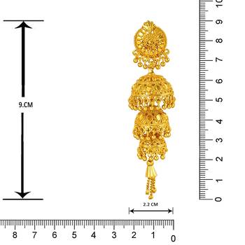 Gold earrings 3