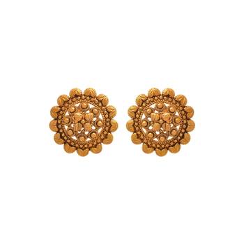Gold earrings 1