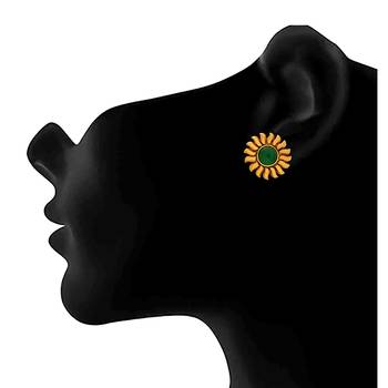 Gold diamond earrings 4