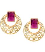 Gold pearl earrings