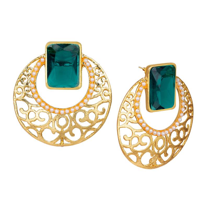 Gold earrings