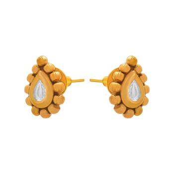 Gold earrings 2
