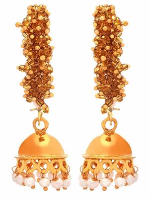 Gold pearl earrings 1