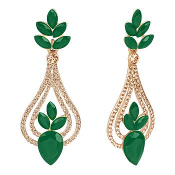 Gold diamond earrings 2