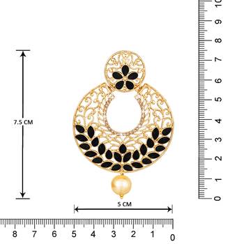 Gold pearl earrings 3