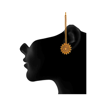 Gold earrings 4