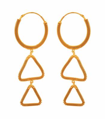 Gold earrings 1