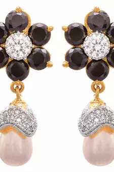 Gold diamond earrings