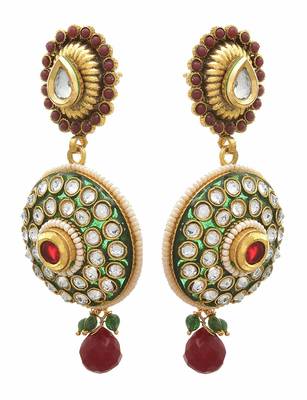 Gold diamond earrings 2