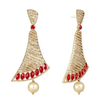 Gold diamond earrings 2