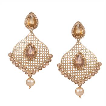 Gold earrings 1