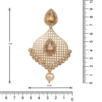 Gold earrings 3