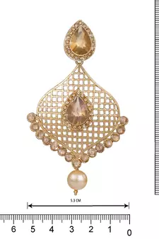Gold earrings