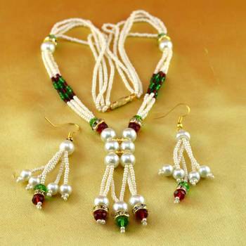 Moti Necklaces With Earing 2