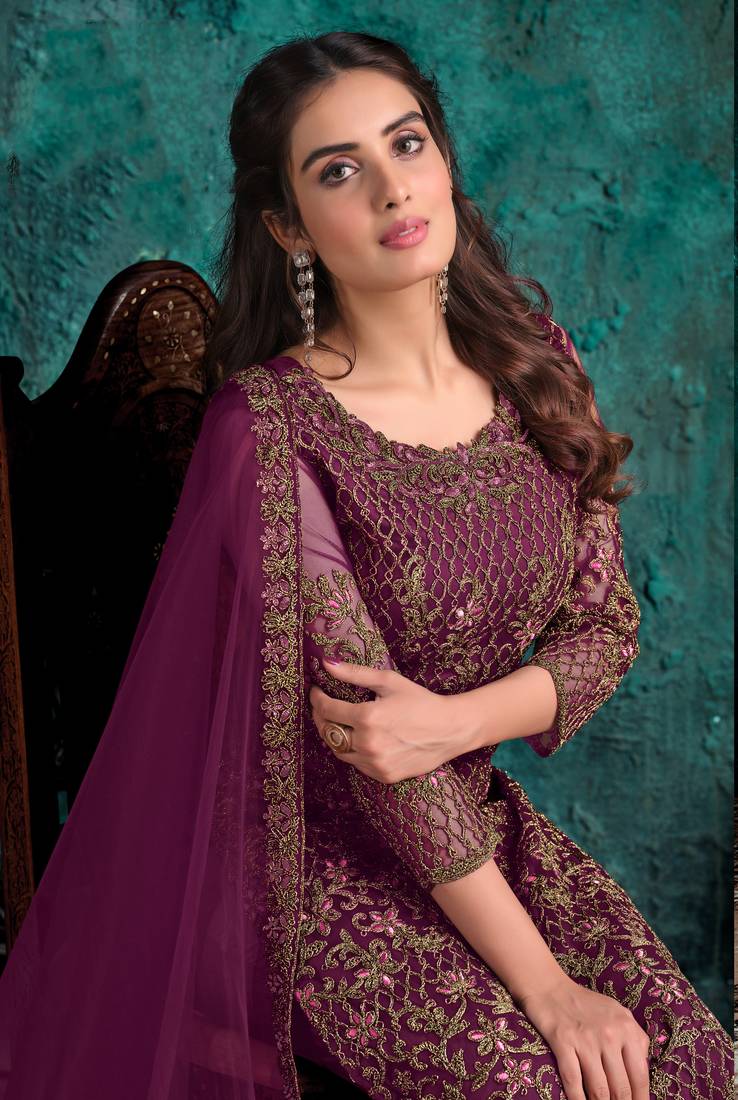 Capri Trend Womens Embroderied Semi Stitched Salwar Suit