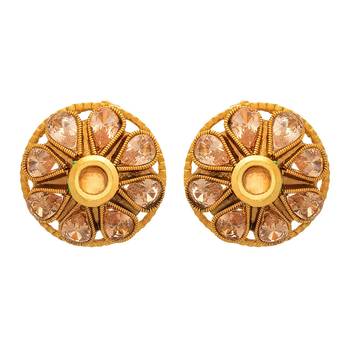 Gold diamond earrings 1