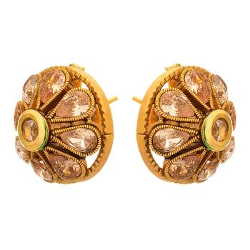 Gold diamond earrings 4