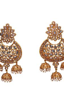 Gold gold plated antique gold Copper   Pair of Earrings