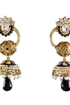Black gold plated antique gold Copper   Pair of Earrings