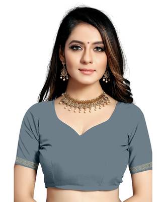 Black hand woven art silk saree with blouse 5