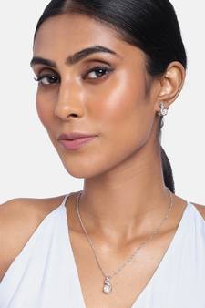 Rhodium Plated Glittering Cubic Zirconia Designer Chain Pendent Necklace with Pearl Drop Earring