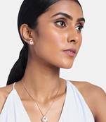 Rose Gold Plated Glittering Cubic Zirconia Designer Chain Pendent Necklace Set