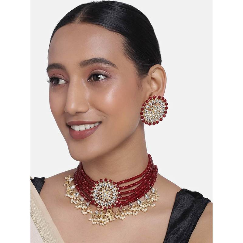Traditional Choker Set Glided With Kundan & Pearls