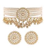 Traditional Choker Set Glided With Kundan & Pearls