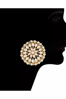 Traditional Choker Set Glided With Kundan & Pearls