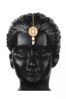 Traditional Pearl Choker Necklace with Earrings & Maang Tikka Set