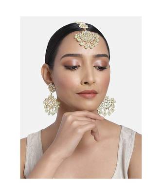 Traditional Matte Finish Kundan & Faux Pearl Chandbali Earrings with Maang Tikka Set 1