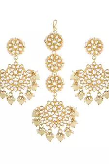Traditional Matte Finish Kundan & Faux Pearl Chandbali Earrings with Maang Tikka Set