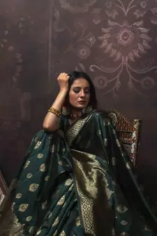 Green woven art silk saree with blouse