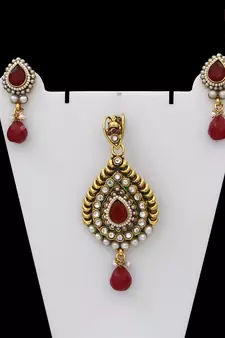 Red gold plated antique gold Copper   Pendant  pair of Earrings